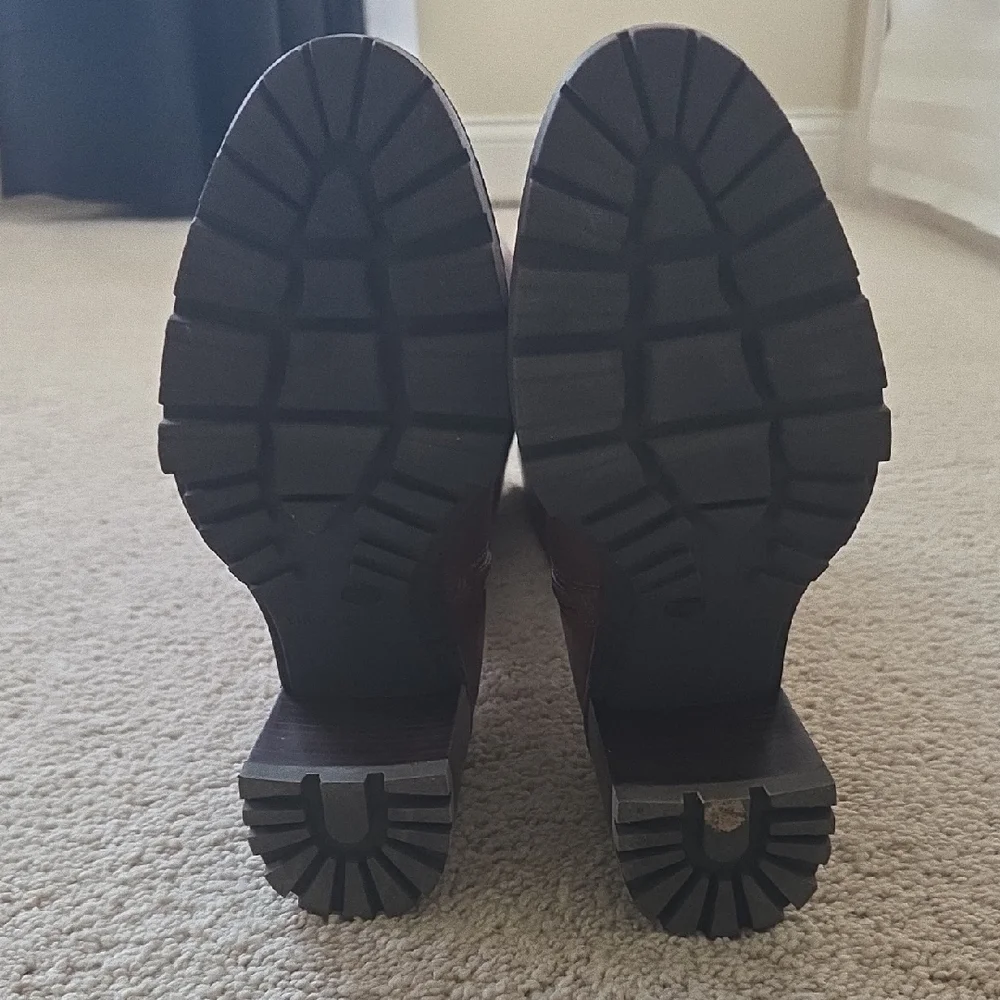 Vince Camuto Brown Leather Heeled Boots - Picture 4 of 5